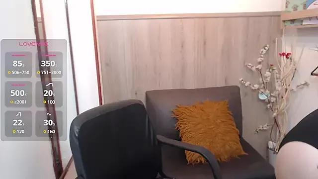 Lana_Pearce from StripChat