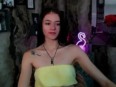 LanaTey from StripChat is Freechat