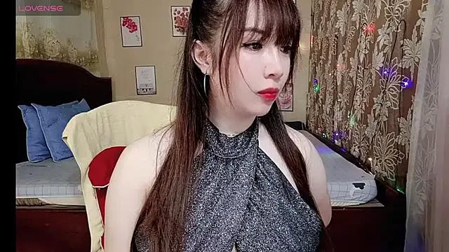 Lanian-99 from StripChat is Freechat