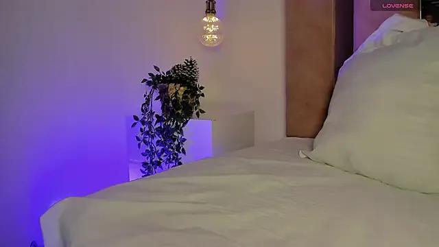 Lara_honey from StripChat