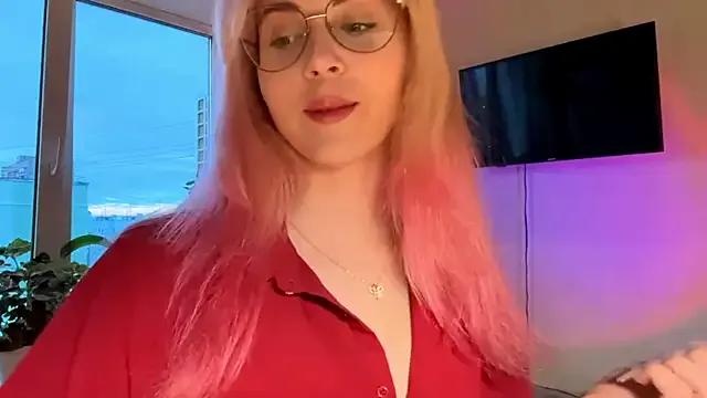 LatanyaRein from StripChat is Freechat