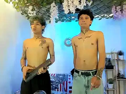 LATINDICKS from StripChat is Freechat