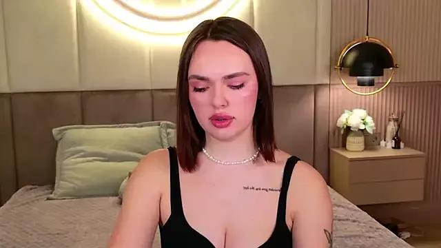 LauraBrigs from StripChat is Freechat