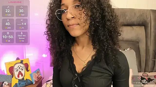 Layla_Clarke from StripChat