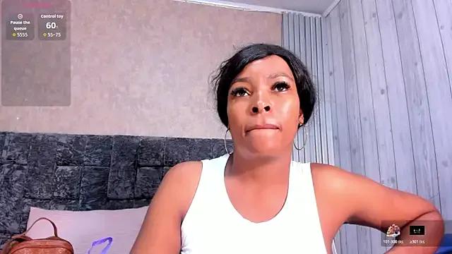 Layla_lell from StripChat is Freechat