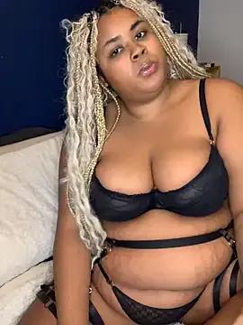 leiafox from StripChat is Freechat