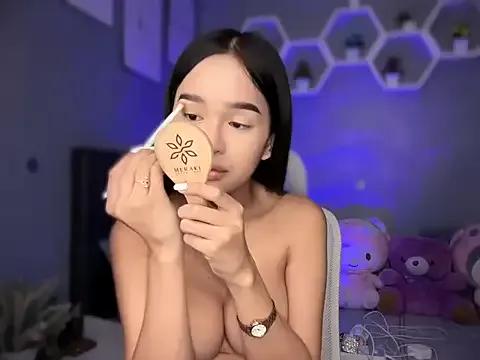 Lelasohna from StripChat