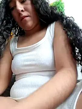 Lexiiee_1 from StripChat is Freechat