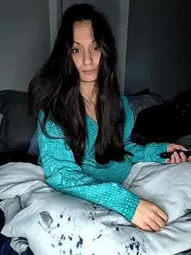 LexiLuxi from StripChat is Freechat