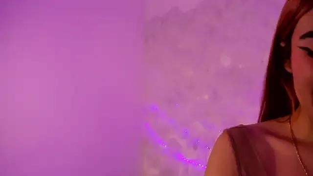 Liah_Miller from StripChat is Freechat