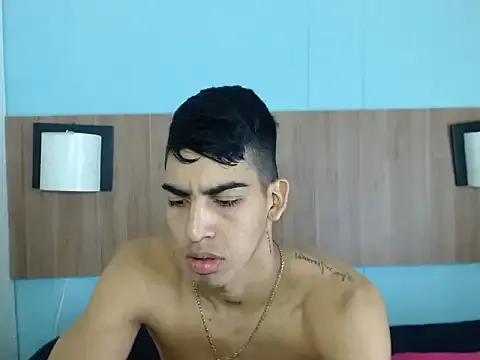 Liam_Wyat from StripChat is Freechat