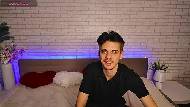 LiamMerci from StripChat is Freechat