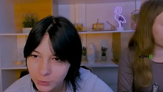 liana_purr from StripChat is Freechat