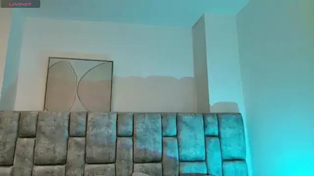 LiaraBloom from StripChat is Freechat
