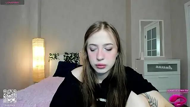 Checkout girls naked models with similar nickname. Cute sexy Free Models.