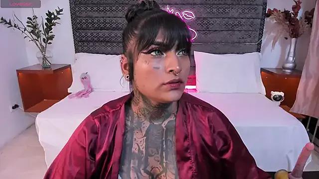 Lilbye066evil from StripChat
