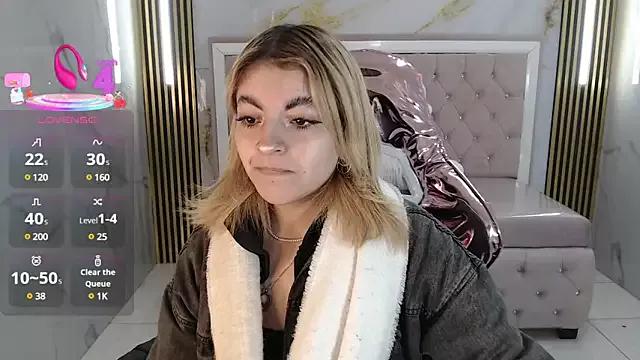 Checkout girls naked models with similar nickname. Cute sexy Free Models.