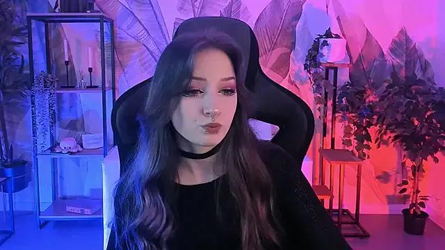 LiliLuna from StripChat