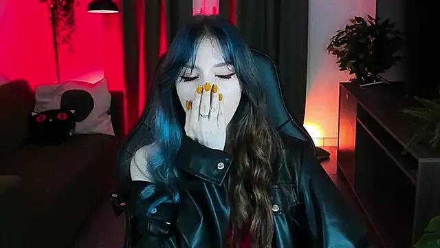 LiliLuna from StripChat