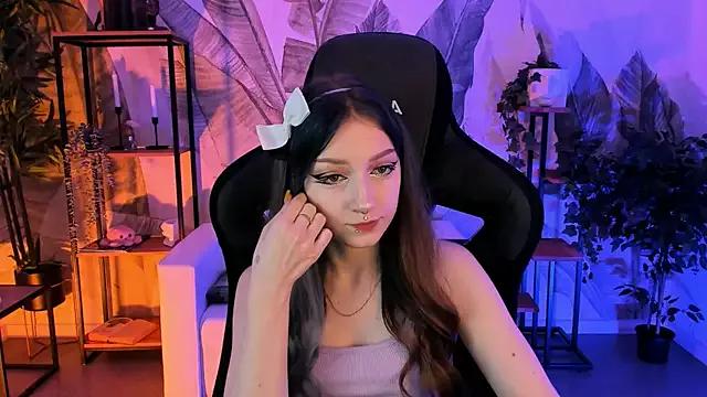 LiliLuna from StripChat