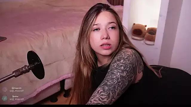 Checkout girls naked models with similar nickname. Cute sexy Free Models.