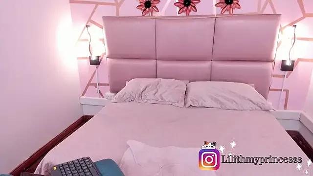 LilithSoul_ from StripChat