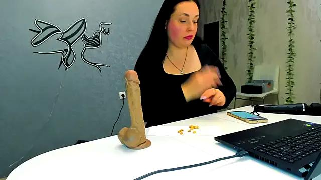 LilithxVenus from StripChat is Freechat