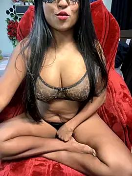 LillyLive from StripChat