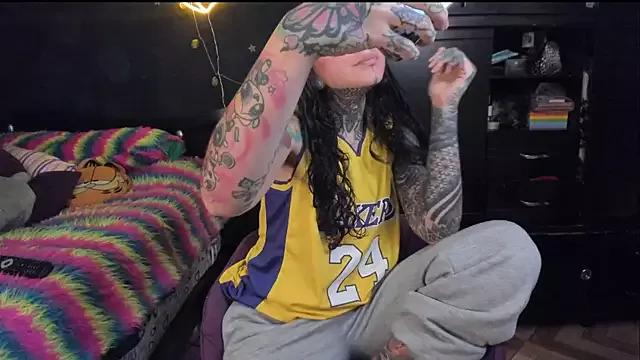 Lilmarieee from StripChat