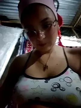 Lily-o from StripChat is Freechat