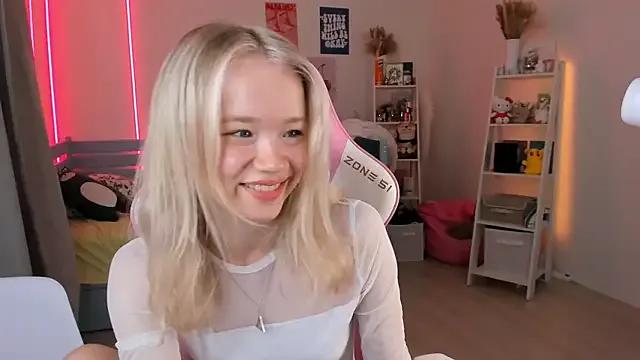 Lily_Young from StripChat