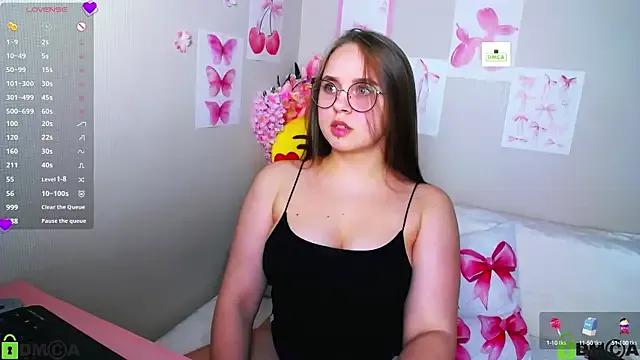 Lilysweet13 from StripChat is Freechat