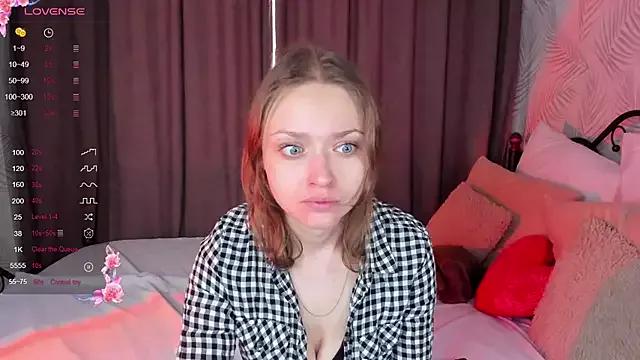 Linda_Bryant from StripChat is Freechat