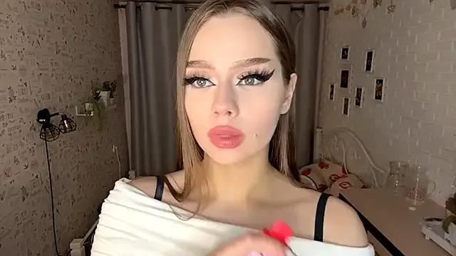LinetteFay from StripChat is Freechat