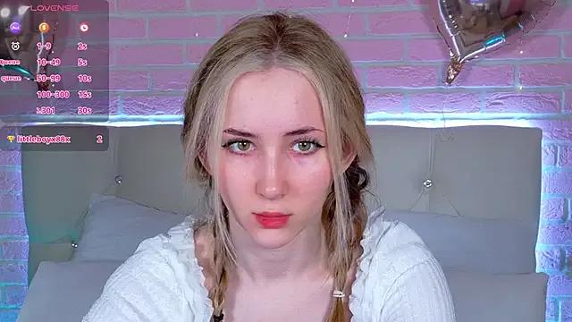 LiraKink from StripChat is Freechat