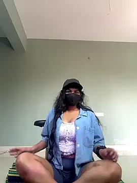 Lisa_afreen from StripChat is Freechat