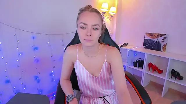 Checkout girls naked models with similar nickname. Cute sexy Free Models.