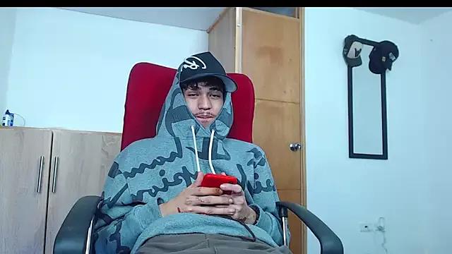 Littledemon777 from StripChat