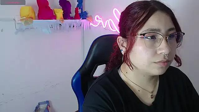 littlee_red from StripChat is Freechat