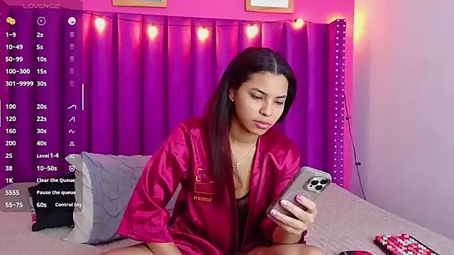 Littleebonny from StripChat