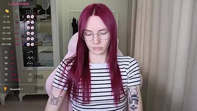 Checkout girls naked models with similar nickname. Cute sexy Free Models.