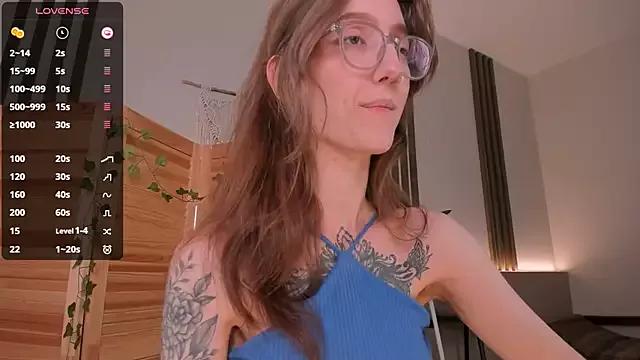 Lola_Missy from StripChat