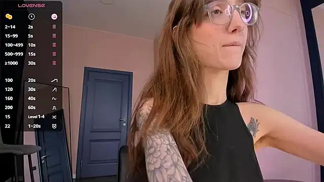 Lola_Missy from StripChat