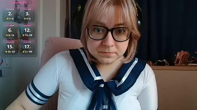 LolaWEI from StripChat is Freechat