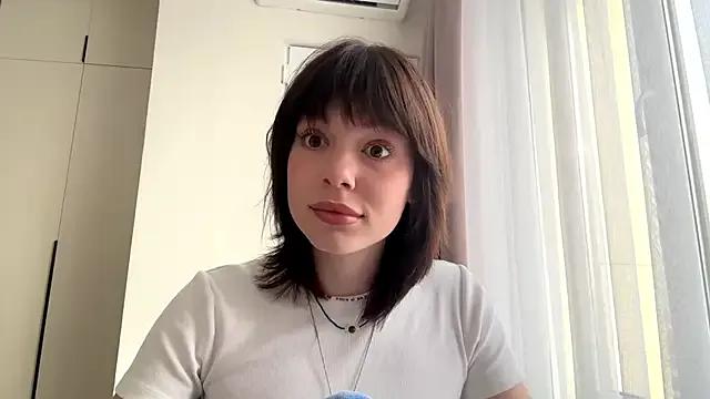 LollySimes from StripChat is Freechat