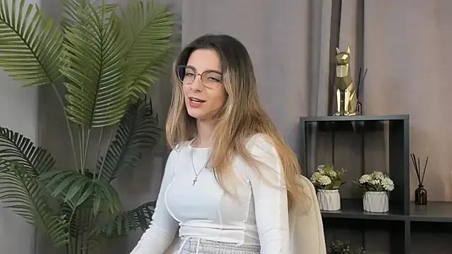 LoriRolfsen from StripChat is Freechat
