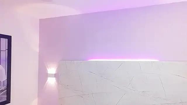 Lorraine_Jackson from StripChat is Freechat