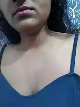 love-pari from StripChat is Freechat