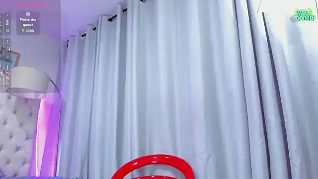 lovely_lizz from StripChat is Freechat