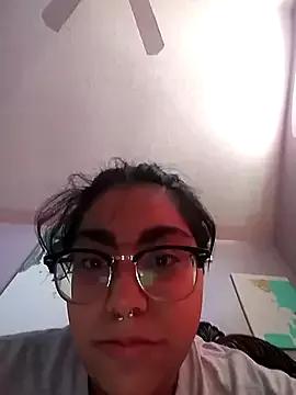 Lovelyrainn from StripChat